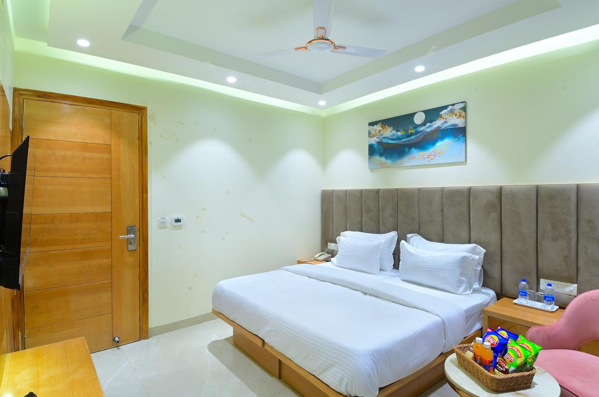 Hotel Shandon-2 Mins From Connaught Place New Delhi